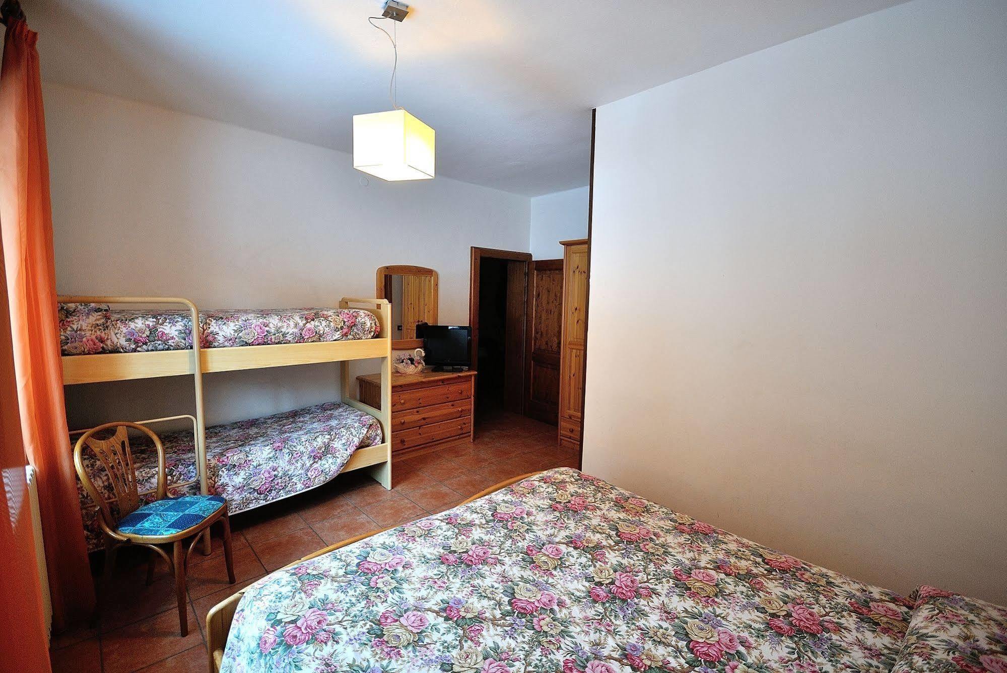 Albergo Morandi فالبونديوني المظهر الخارجي الصورة