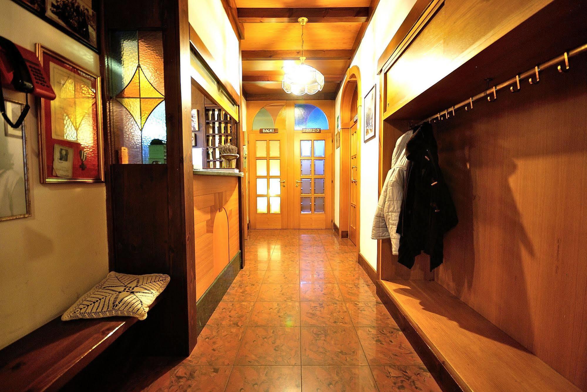 Albergo Morandi فالبونديوني المظهر الخارجي الصورة